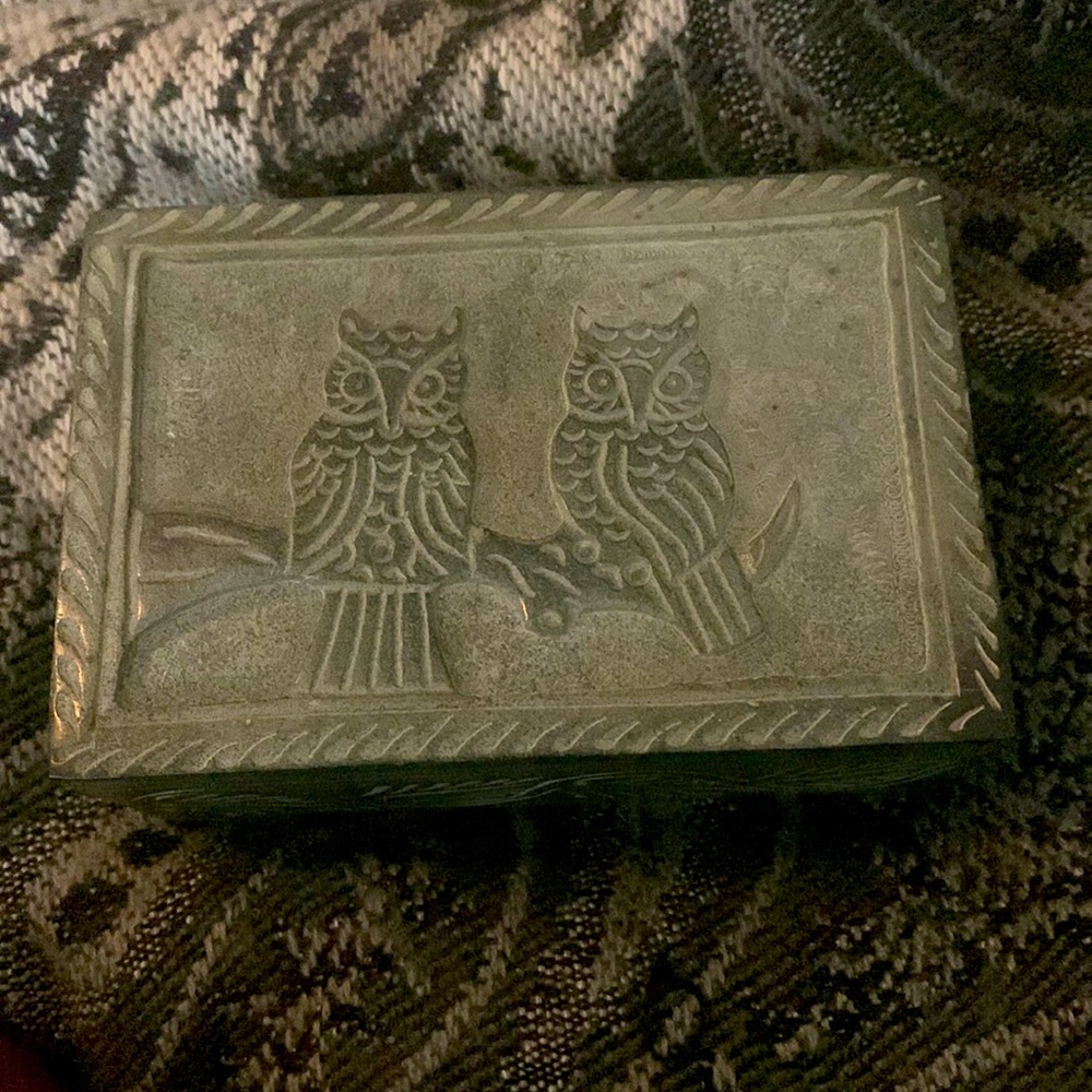 🍃🦉Hand Carved vintage Marble Jewelry Box Engraved with Owls and leaves🦉🍃